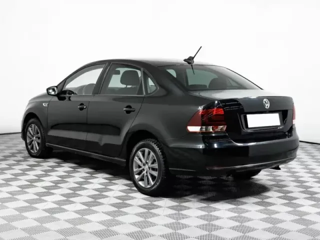 Volkswagen Polo, V Рестайлинг — фото 7