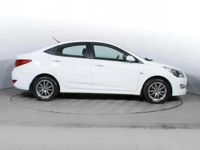 Hyundai Solaris, I Рестайлинг — фото 4