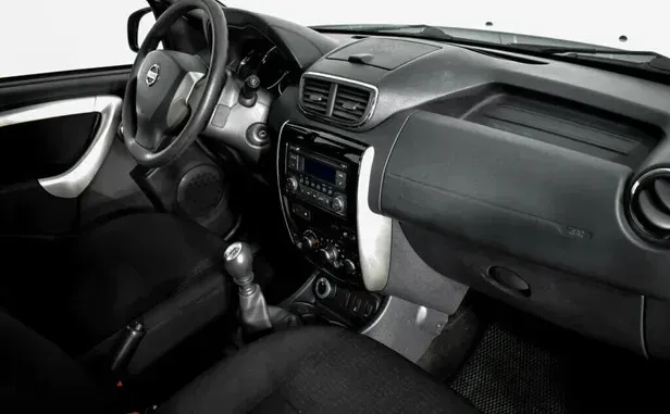 Nissan Terrano, III (D10) — фото 7