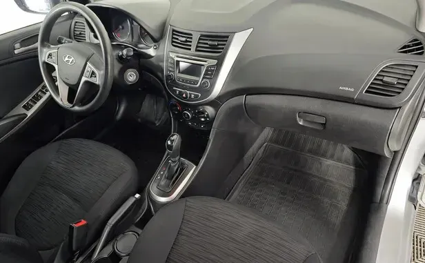 Hyundai Solaris, I Рестайлинг — фото 6
