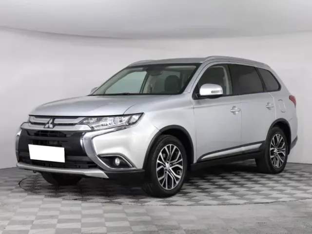 Mitsubishi Outlander, III Рестайлинг 2 — фото 1