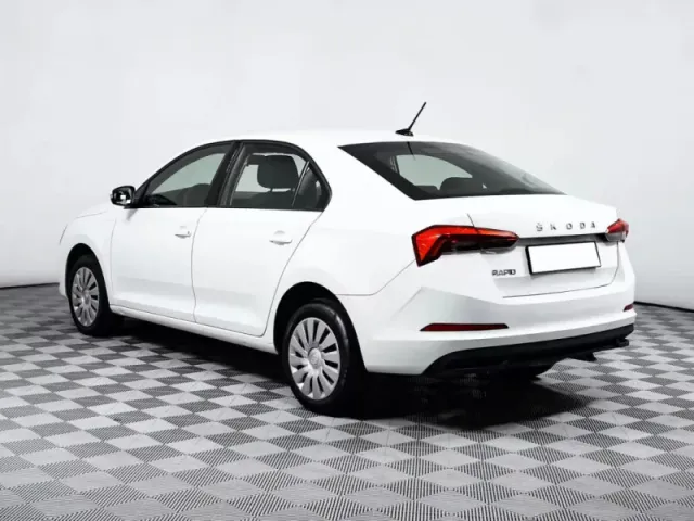 Skoda Rapid, II — фото 7