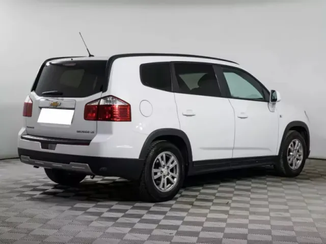 Chevrolet Orlando — фото 4