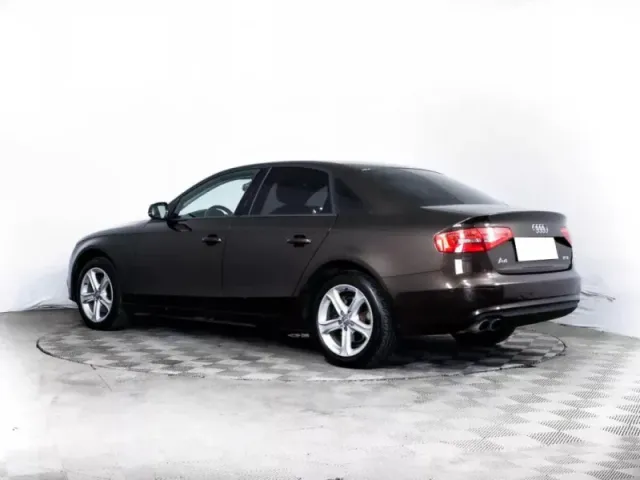 Audi A4, IV (B8) Рестайлинг — фото 6