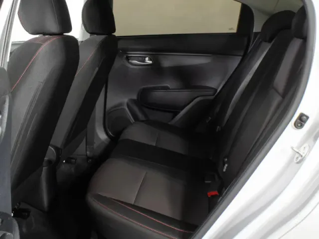 Kia Rio, IV Рестайлинг — фото 12