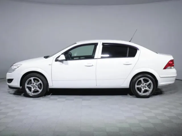 Opel Astra, H Рестайлинг — фото 8