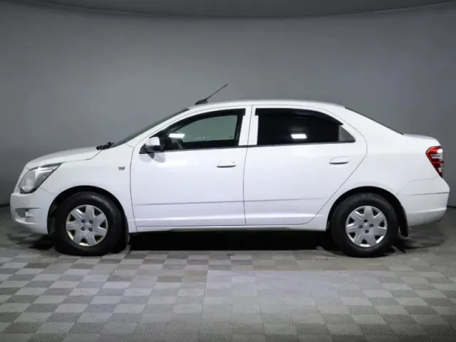 Chevrolet Cobalt, II Рестайлинг — фото 8