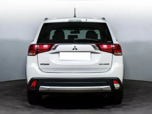 Mitsubishi Outlander, III Рестайлинг 2 — фото 6