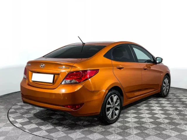 Hyundai Solaris, I Рестайлинг — фото 5