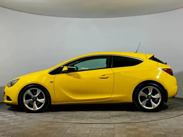 Opel Astra, J Рестайлинг — фото 8