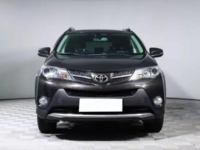 Toyota RAV4, IV (XA40) — фото 2