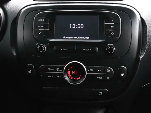 Kia Soul, II — фото 11