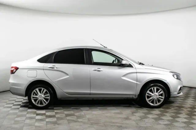 LADA Vesta, I — фото 4
