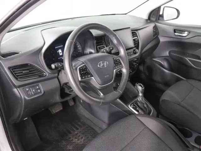 Hyundai Solaris, II Рестайлинг — фото 9