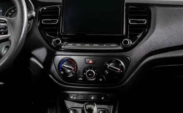 Hyundai Solaris, II Рестайлинг — фото 7