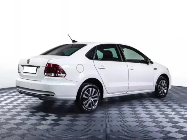 Volkswagen Polo, V Рестайлинг — фото 5