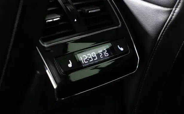 Skoda Superb, III — фото 11
