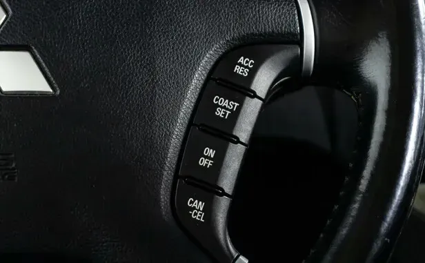 Mitsubishi Pajero, IV Рестайлинг 2 — фото 11