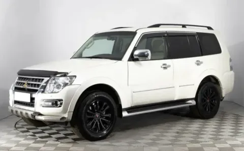 Mitsubishi Pajero, IV Рестайлинг 2 — фото 1