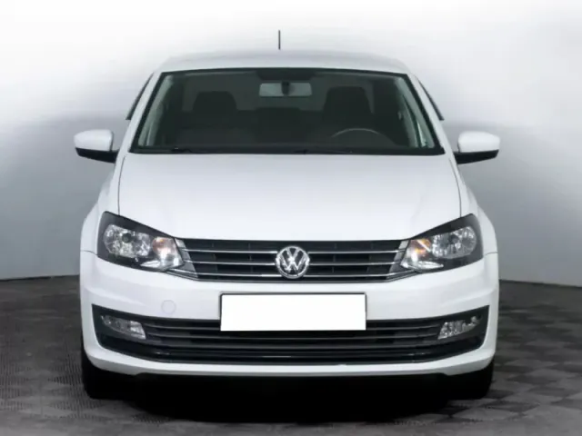 Volkswagen Polo, V Рестайлинг — фото 2