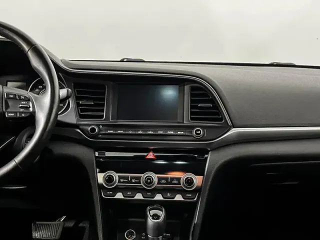 Hyundai Elantra, VI (AD) Рестайлинг — фото 13