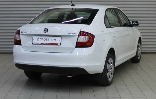 Skoda Rapid, I Рестайлинг — фото 4