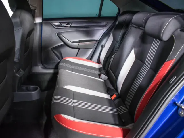 Skoda Rapid, I Рестайлинг — фото 10