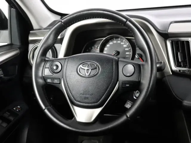Toyota RAV4, IV (XA40) — фото 13