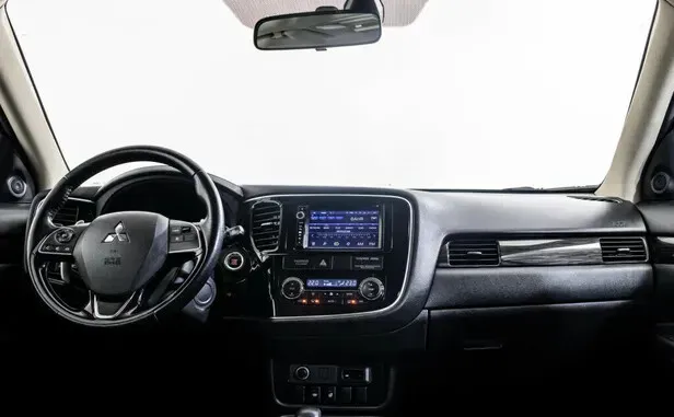Mitsubishi Outlander, III Рестайлинг 2 — фото 5