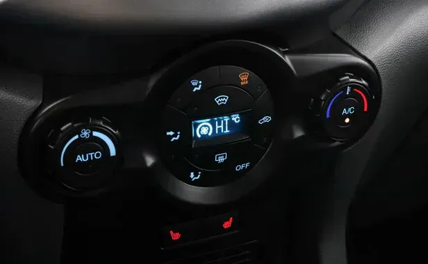 Ford EcoSport, II — фото 9