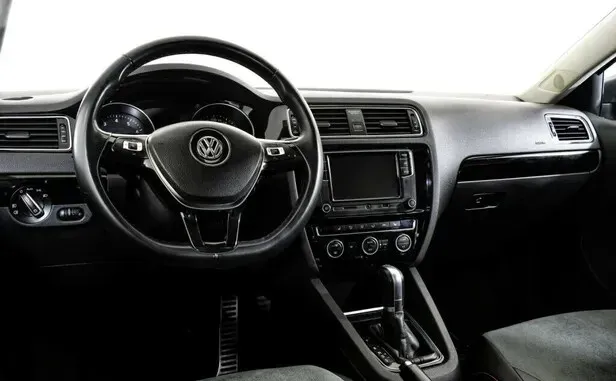 Volkswagen Jetta, VI Рестайлинг — фото 7