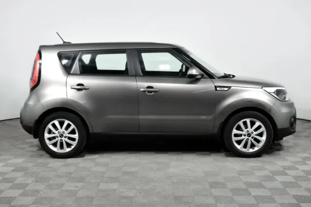 Kia Soul, II Рестайлинг — фото 4
