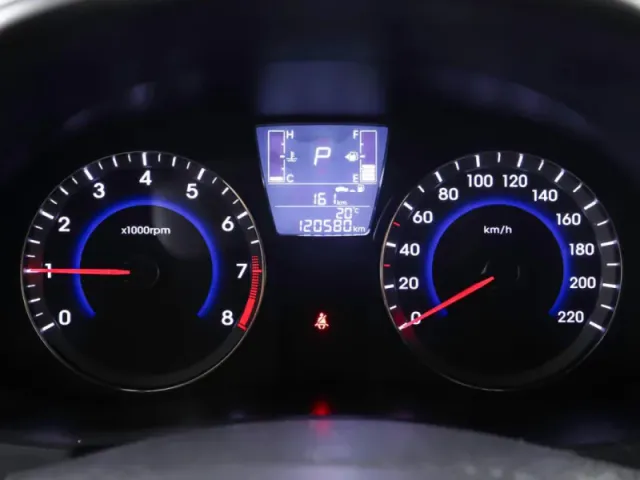 Hyundai Solaris, I Рестайлинг — фото 15