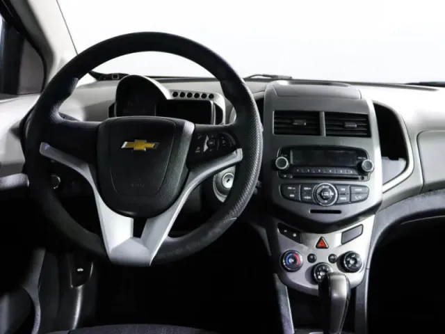 Chevrolet Aveo, II — фото 13