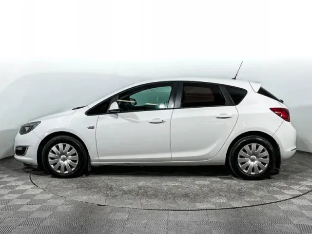 Opel Astra, J Рестайлинг — фото 8