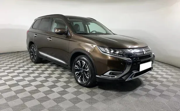 Mitsubishi Outlander, III Рестайлинг 3 — фото 3