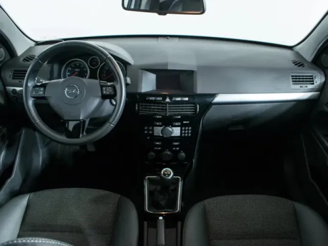 Opel Astra, H Рестайлинг — фото 13