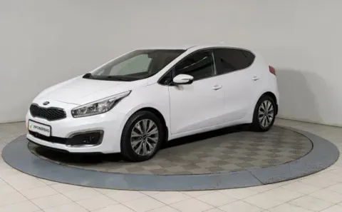 Kia Ceed, II Рестайлинг — фото 1
