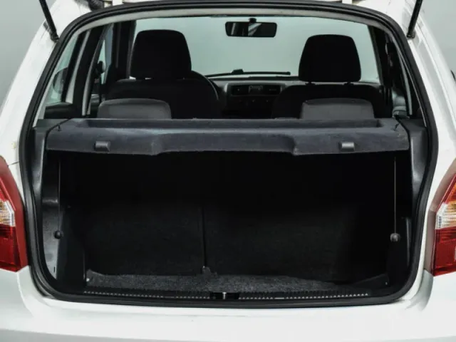 Skoda Fabia, II Рестайлинг — фото 10