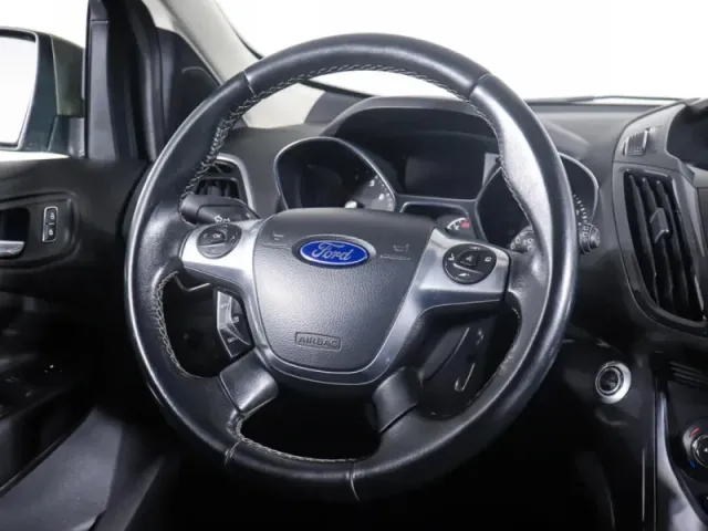 Ford Kuga, II — фото 17