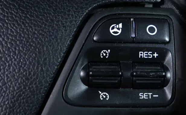 Kia Ceed, II — фото 10