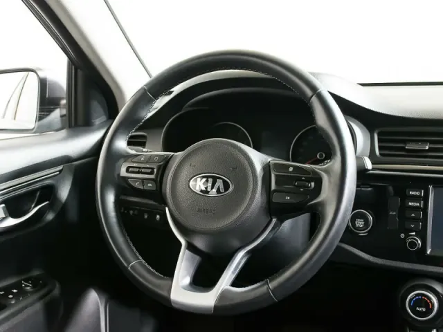 Kia Rio, IV — фото 10