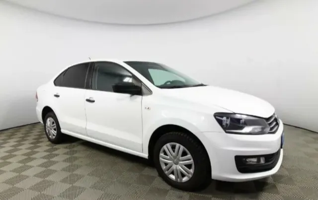 Volkswagen Polo, V Рестайлинг — фото 3