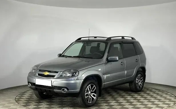 Chevrolet Niva, I Рестайлинг — фото 1