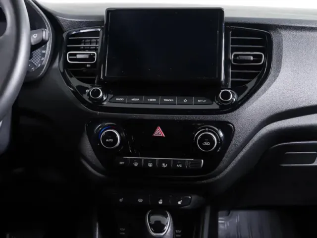 Hyundai Solaris, II Рестайлинг — фото 15