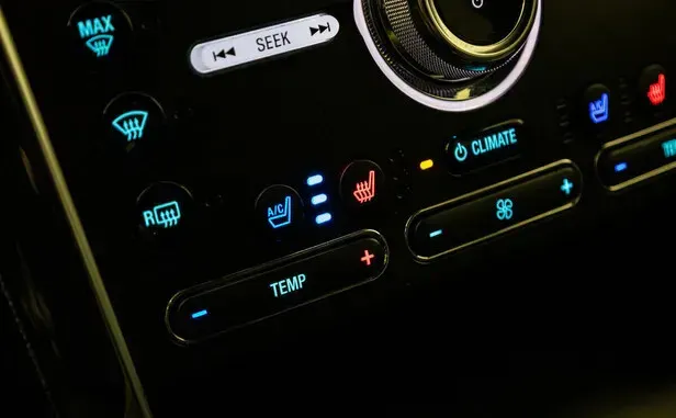 Ford Explorer, V Рестайлинг — фото 8