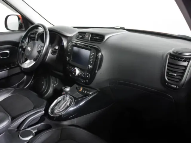 Kia Soul, II Рестайлинг — фото 13