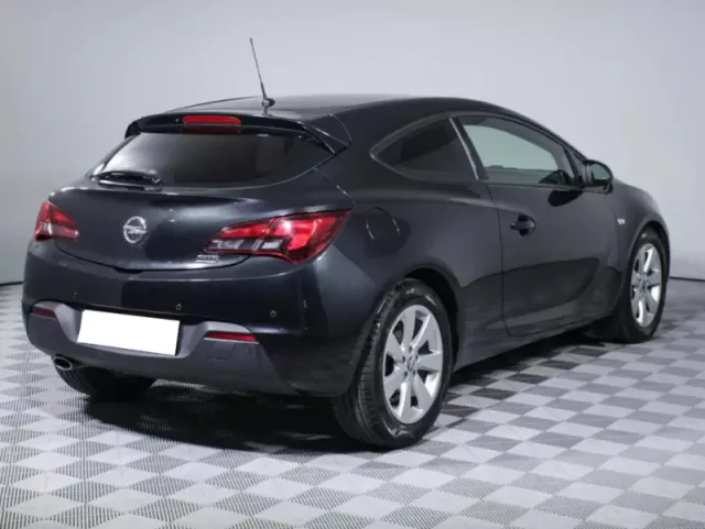Opel Astra, J Рестайлинг — фото 5