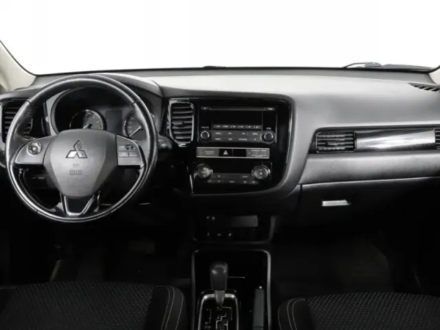 Mitsubishi Outlander, III Рестайлинг 3 — фото 11