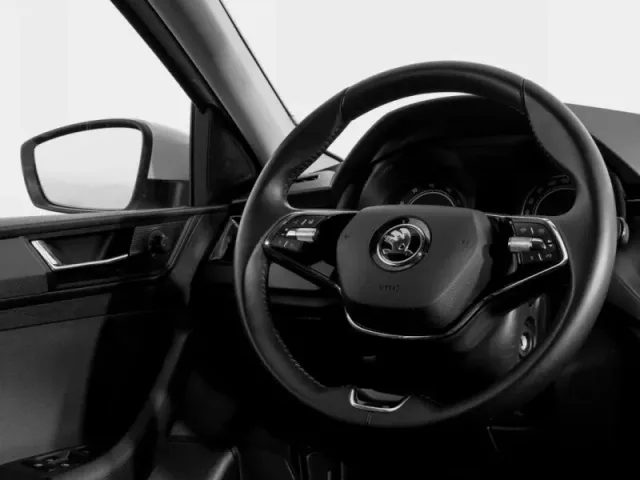 Skoda Rapid, II — фото 16